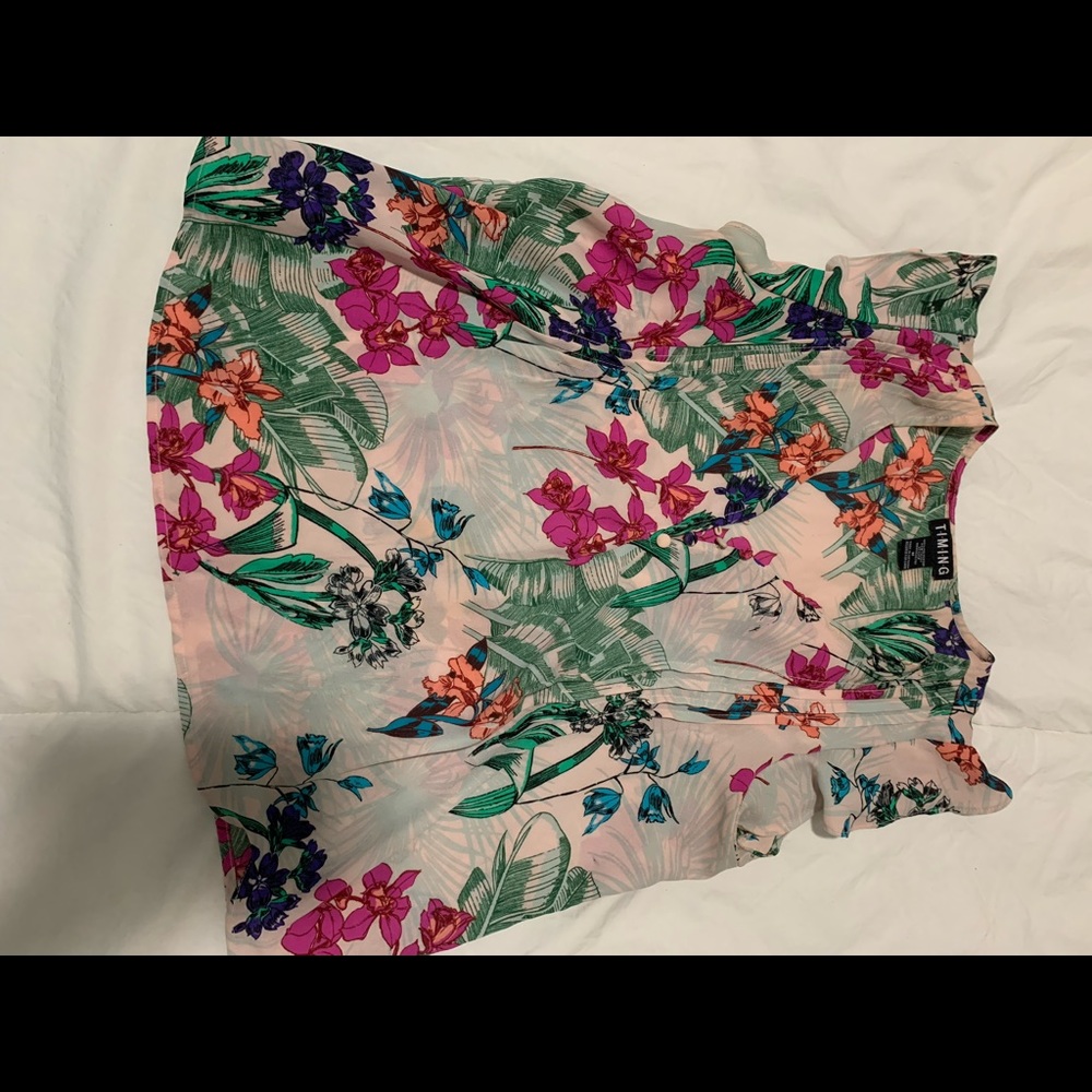 Floral print blouse